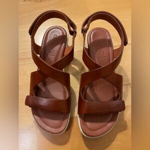 Ecco Women’s Felicia Cross Wedge Sandal in Cognac Sz. 39 8-8.5 US